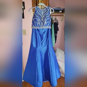 2 pc Prom Dress 👗